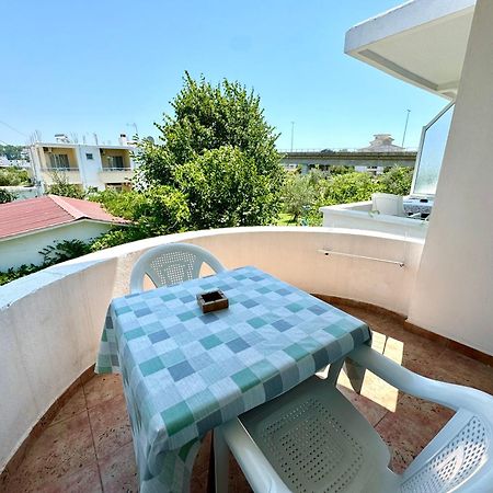 Apartments Flamingo 울친 외부 사진