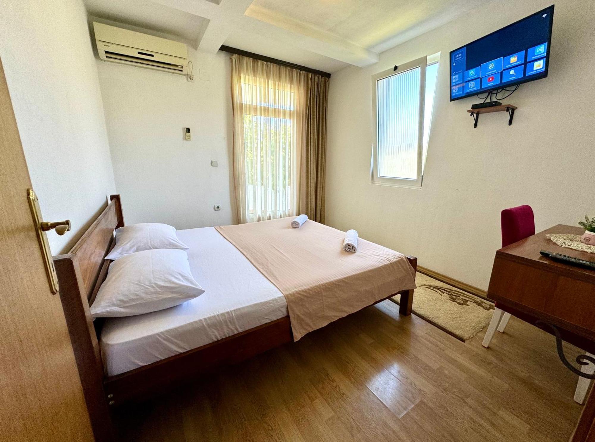 Apartments Flamingo 울친 외부 사진